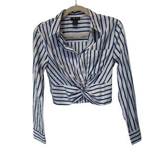 NWOT Timing Blue & White Striped Button Down Long Sleeve Crop Twist Front Shirt